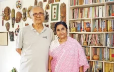 আজ সন্ধ্যায় মহিলা সমিতিতে ‘লাভ লেটারস’