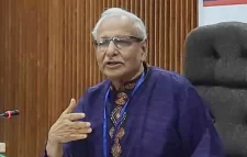 এমন নির্বাচনে সরকারের বৈধতার সমস্যা আরও ভয়াবহ হবে: সুজন সম্পাদক
