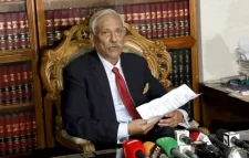 শোকজ পেয়ে ইসিতে শাহজাহান ওমর, প্রশ্ন করায় গেলেন খেপে