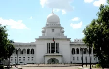 অবসরের পর ৩ বছর পর্যন্ত নির্বাচনের দুয়ার বন্ধই থাকল সরকারি কর্মকর্তাদের