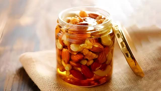 জনপ্রিয় খাবার হানি নাট, কতটুকু স্বাস্থ্যকর