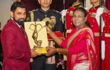 ভারতীয় ক্রীড়াঙ্গনের দ্বিতীয় সর্বোচ্চ পুরস্কার পেয়েছেন শামি