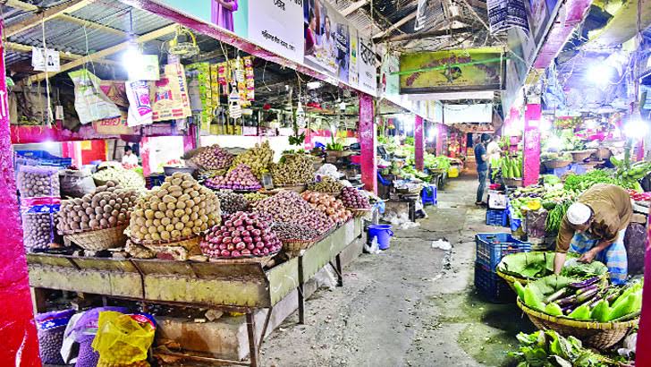 রমজান বাজার নিয়ন্ত্রণে পদক্ষেপ জরুরি