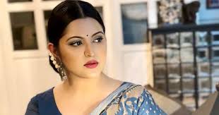 পরীমণির মানবিক আবেদন
