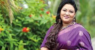 সুযোগ বুঝে আমাকে টেনে-হিঁচড়ে নিচে নামিয়ে দিচ্ছে : মমতাজ