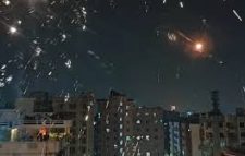 আতশবাজির ভয়ংকর শব্দে আতঙ্কিত রাজধানীবাসী, বিভিন্ন স্থানে পোষা প্রাণীর মৃত্যু