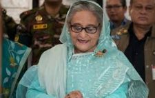 বীর শহীদদের প্রতি শ্রদ্ধা নিবেদন শেষে দর্শনার্থী বইয়ে যা লিখলেন প্রধানমন্ত্রী