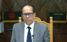 এবারের নির্বাচনে কাঙ্ক্ষিত মাত্রায় প্রতিদ্বন্দ্বিতা হচ্ছে না: সিইসি 