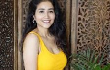 মৃত্যুর সংবাদ ছড়ানোর পর অভিনেত্রী বললেন ‘বেঁচে আছি’