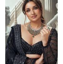 তবে কি মা হতে যাচ্ছেন পরিণীতি চোপড়া
