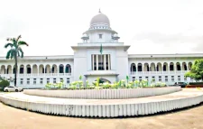 সারা দেশের আদালত বন্ধ ঘোষণা