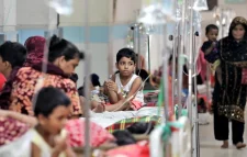 ডেঙ্গুতে আরও ৭ জনের মৃত্যু, হাসপাতালে ৮৬০
