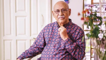 ৮০তম জন্মদিনে আবুল হায়াত