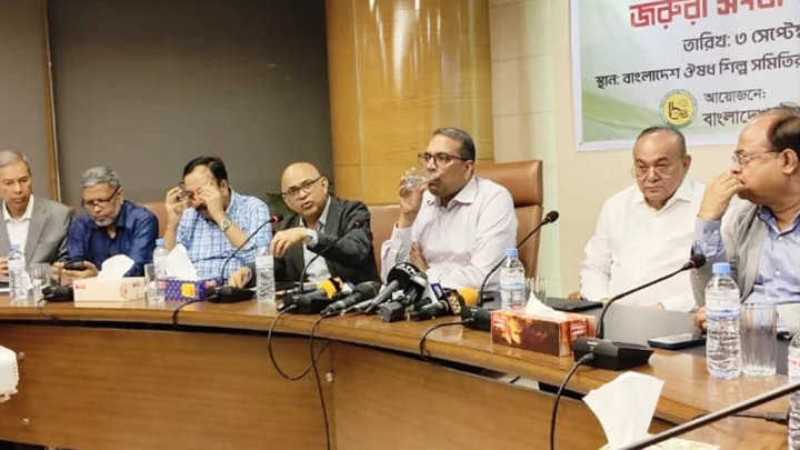 ওষুধ শিল্পেও শ্রমিক অসন্তোষ, ১৯ কারখানায় উৎপাদন বন্ধ