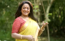 শিল্পীদের এই দূরত্ব ঘুচবে কী করে