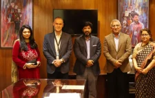 বিএসইসির বিনিয়োগ শিক্ষায় সহযোগী হবে গ্রামীণফোন