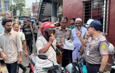 সিলেটে ট্রাফিক পুলিশ সপ্তাহ উপলক্ষে কর্মসূচি উদ্বোধন
