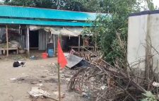 জগন্নাথপুরে দখলমুক্ত করে লাল নিশানা টাঙালো প্রশাসন: গৃহবন্দী ৫ পরিবার মুক্ত