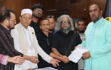 ডা. অচিনপুরী ‘নেতৃত্বে’ সিসিক প্রশাসকের কাছে যে ৪ দাবি