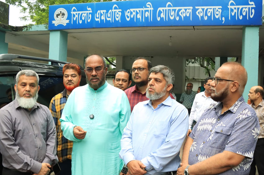 ওসমানী মেডিকেল কলেজ পরিদর্শনে সিসিক প্রশাসক