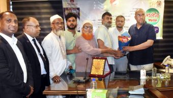সিলেটের প্রতিবন্ধী মানুষের পক্ষ থেকে সংবর্ধনা প্রদান