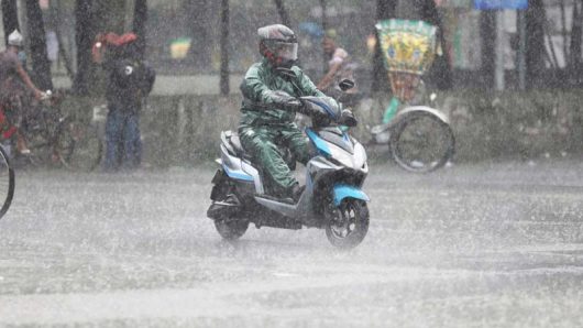 পাঁচ দিন ভারী বৃষ্টির শঙ্কা