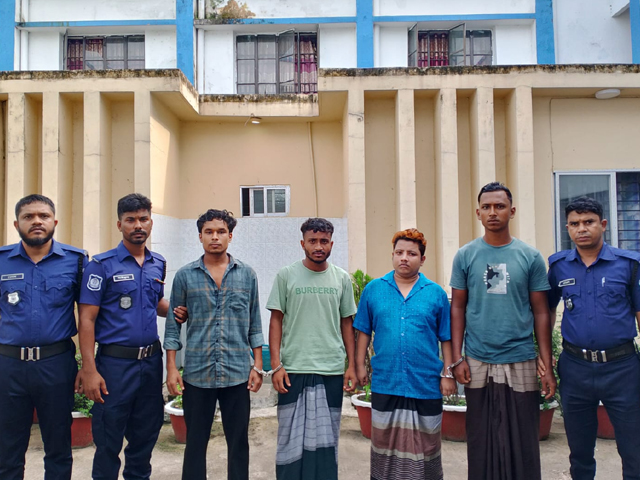 সন্ত্রাসবিরোধী মামলায় কানাইঘাটে ৪ জন গ্রেফতার
