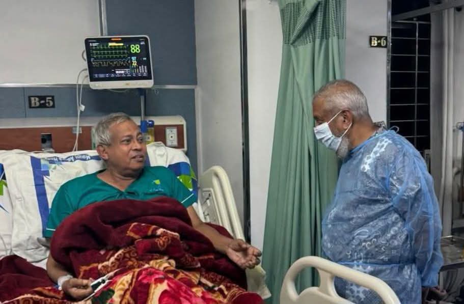 অসুস্থ সিনিয়র সাংবাদিক ইকবাল সিদ্দিকী, সুস্থতা কামনায় সবার কাছে দোয়া প্রার্থনা